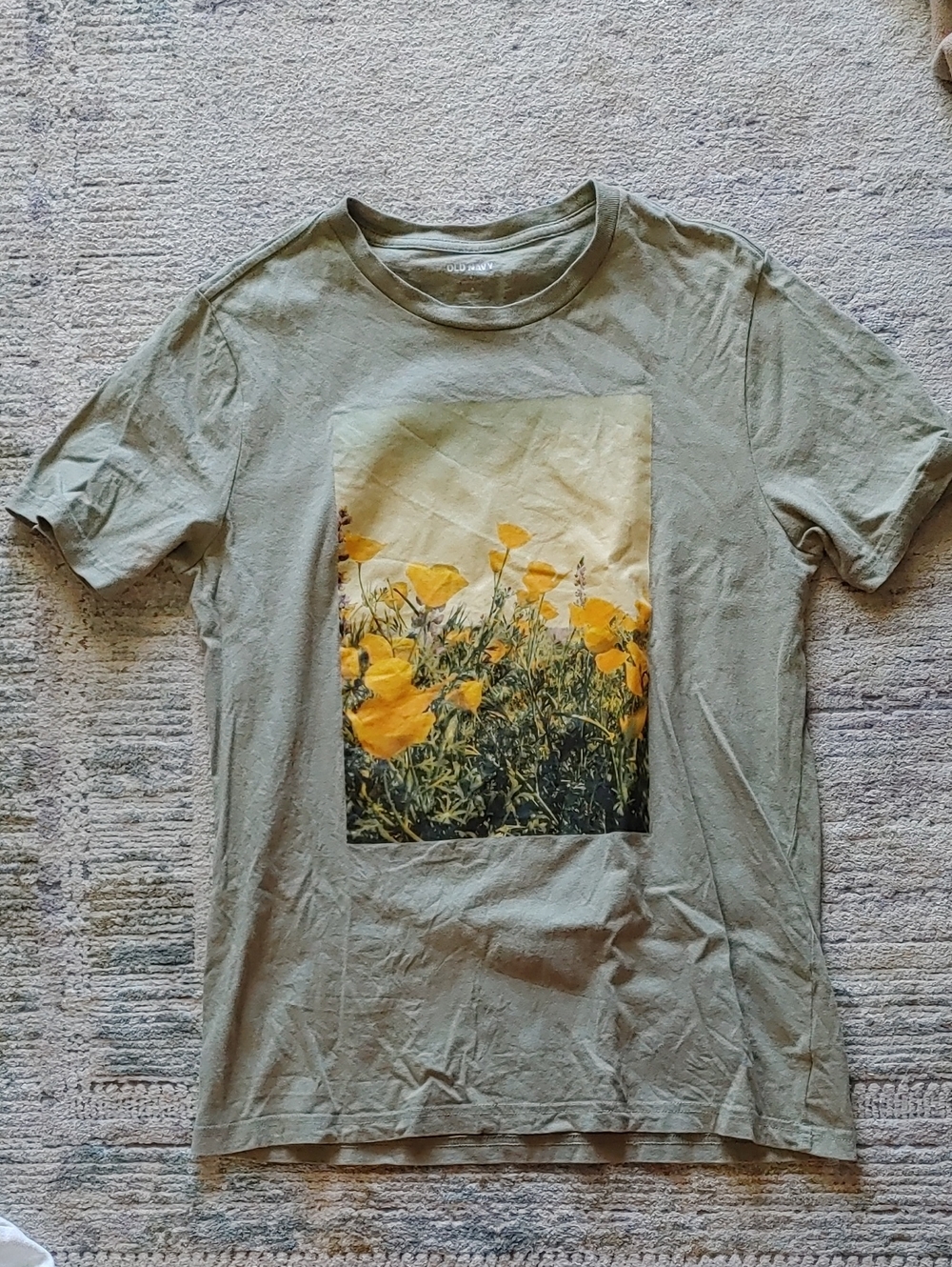🌞2 For 15! Old Navy Sage Green Graphic Tee